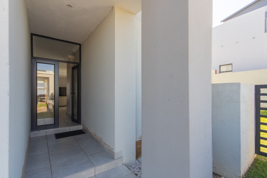 4 Bedroom Property for Sale in Melodie North West